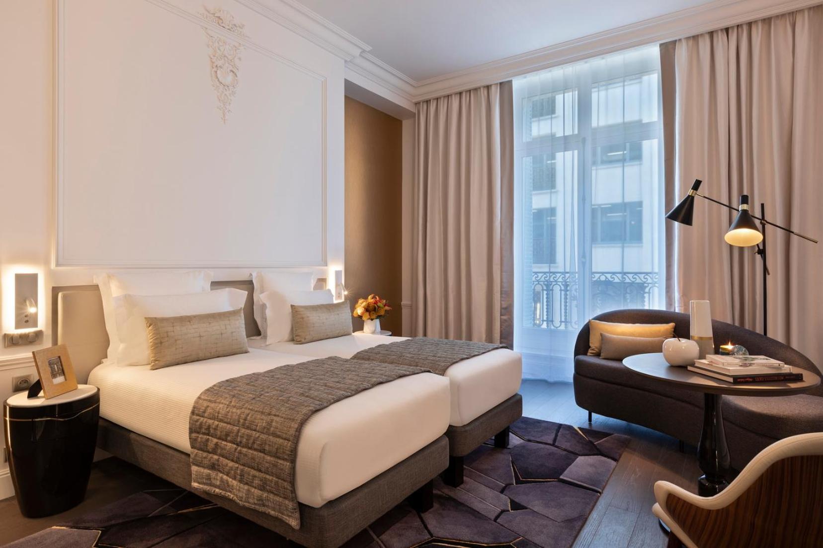La Clef Champs-Elysees Paris By The Crest Collection Room photo